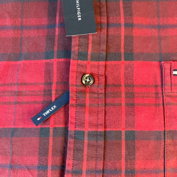 Tommy Hilfiger Men’s Brushed Twill Gingham Button Down Shirt Rouge XL MSRP $74 - Picture 5 of 10